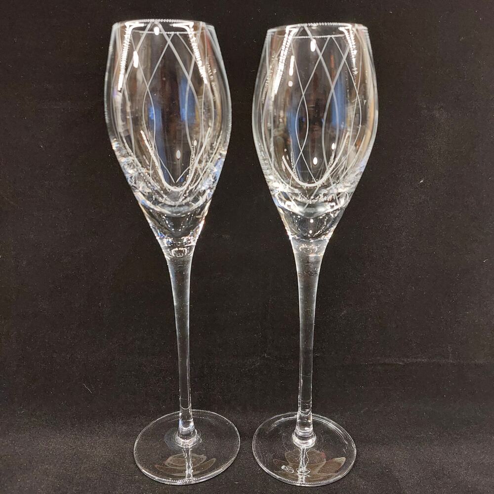 Set of 2 Elegant Crystal Champagne Flutes Wine 10" Tall Swirl Cut Toast Glasses